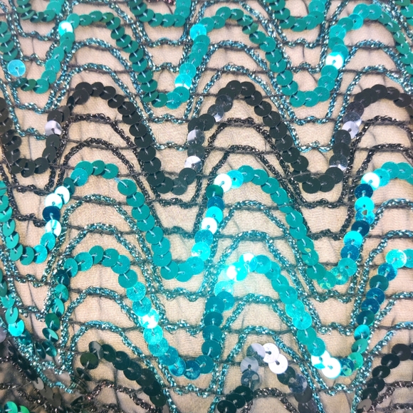 XS/S/M/L 70s/80s Green Sequin Dolman Batwing Sleeve Poncho Party Top - Picture 3 of 9